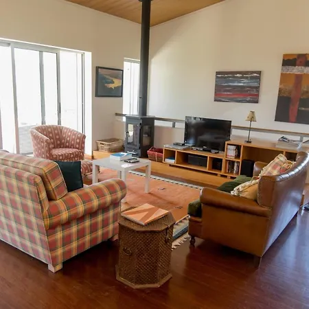 Quinta Dos Monteiros - 3 Quartos Com Piscina Ferienhaus