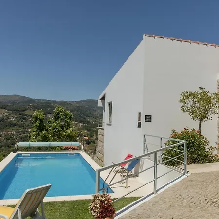 Quinta Dos Monteiros - 3 Quartos Com Piscina * ريزندي