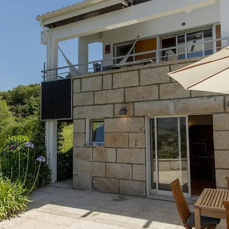 Ferienhaus Quinta Dos Monteiros - 3 Quartos Com Piscina Resende