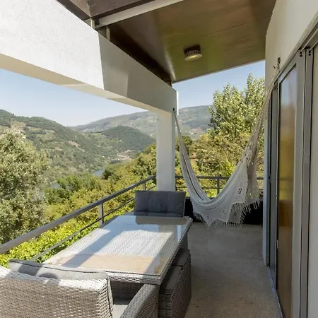 Quinta Dos Monteiros - 3 Quartos Com Piscina Ferienhaus Resende