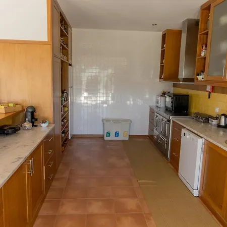 Quinta Dos Monteiros - 3 Quartos Com Piscina Ferienhaus