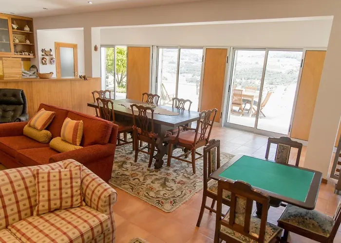 Сasa de vacaciones Quinta Dos Monteiros - 3 Quartos Com Piscina