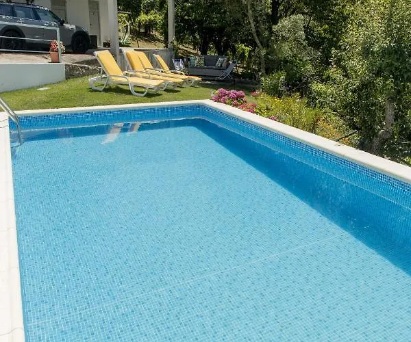 Quinta Dos Monteiros - 3 Quartos Com Piscina Resende